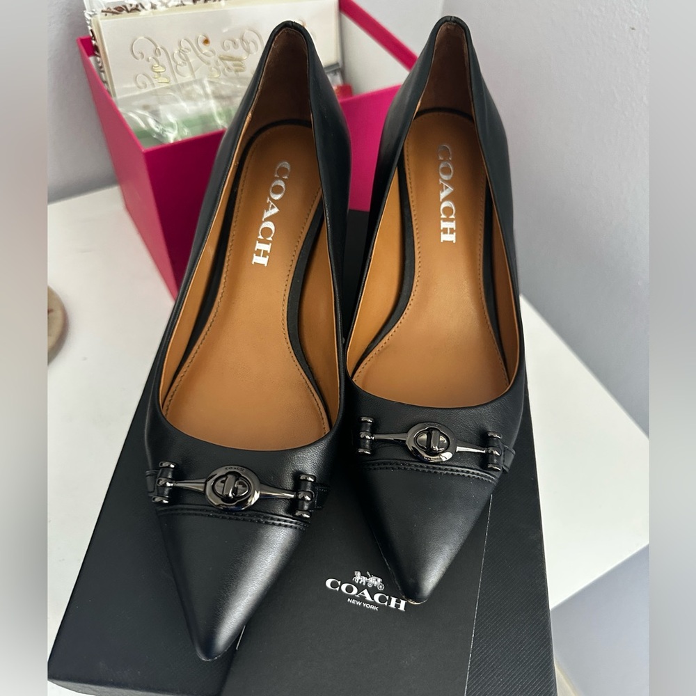 Coach shoes size 6